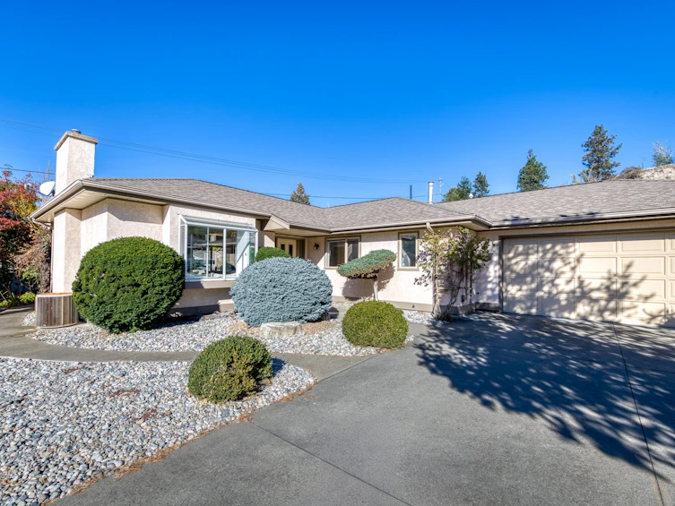 101-102 Forestbrook Place, Penticton, BC, V2A 7N4 - 32