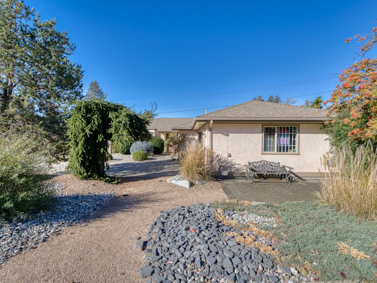 101-102 Forestbrook Place, Penticton, BC, V2A 7N4 - 33