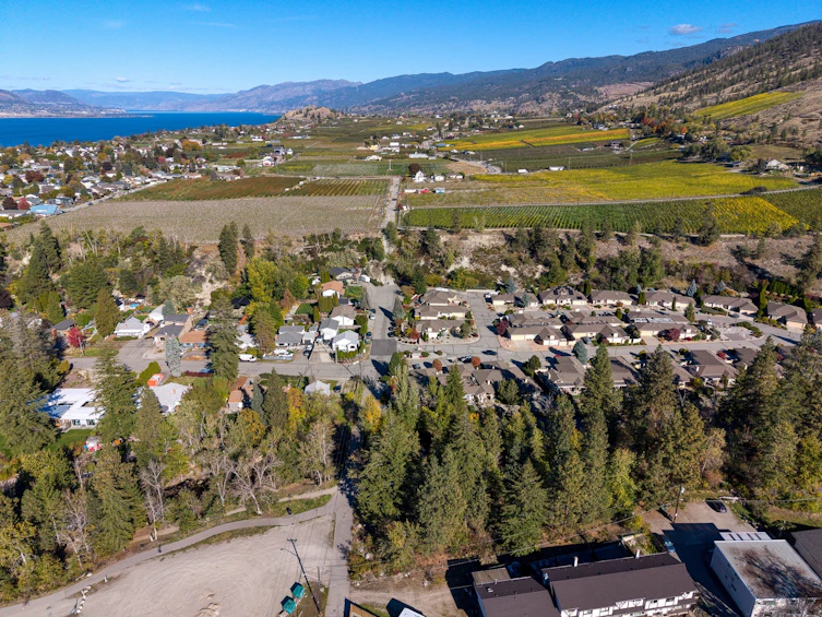 101-102 Forestbrook Place, Penticton, BC, V2A 7N4 - 53