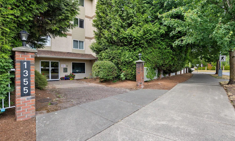 1355 Cumberland 103 Road