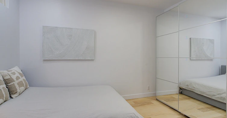 5194 Des érables Avenue, Montréal, QC, H2H 2E7 - 10