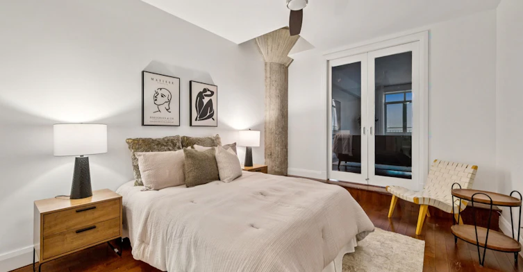 910-1000 De La Commune Rue E, Montréal, QC, H2L 5C1 - 14