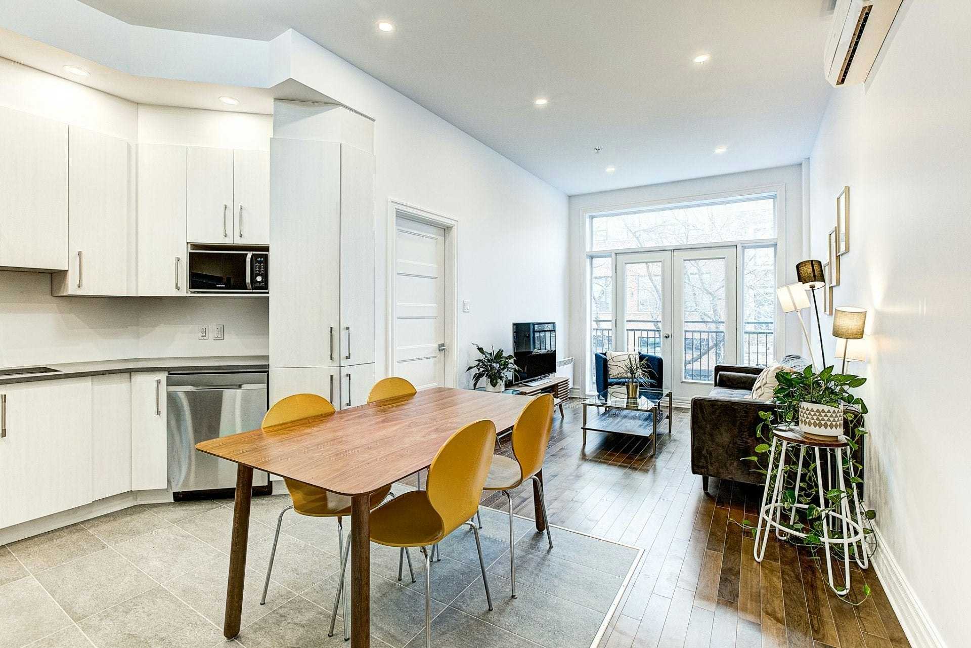 206-4939 Wellington Rue, Montréal, QC, H4G 1X8