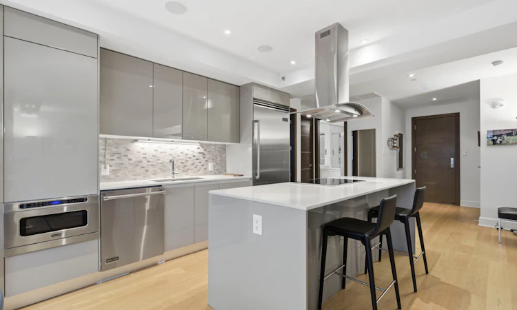 1004-1420 Sherbrooke Rue O