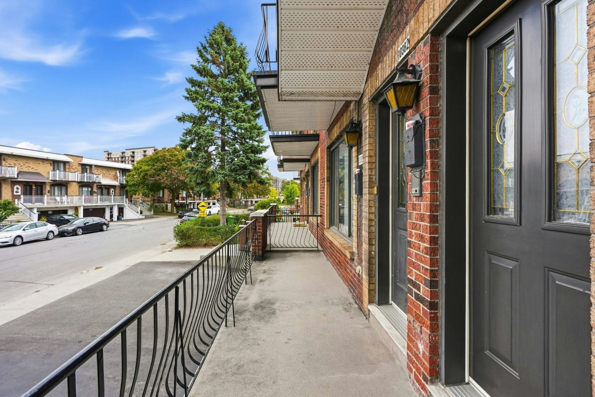 10382 Marcelin Wilson Avenue, Montréal, QC, H4N 2X3 - 2