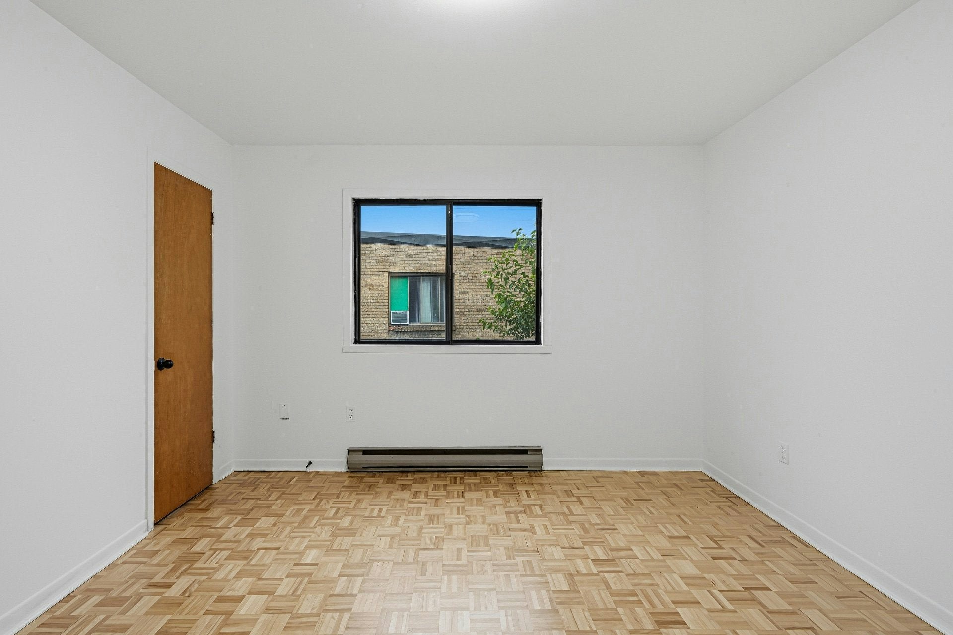 10382 Marcelin Wilson Avenue, Montréal, QC, H4N 2X3 - 19