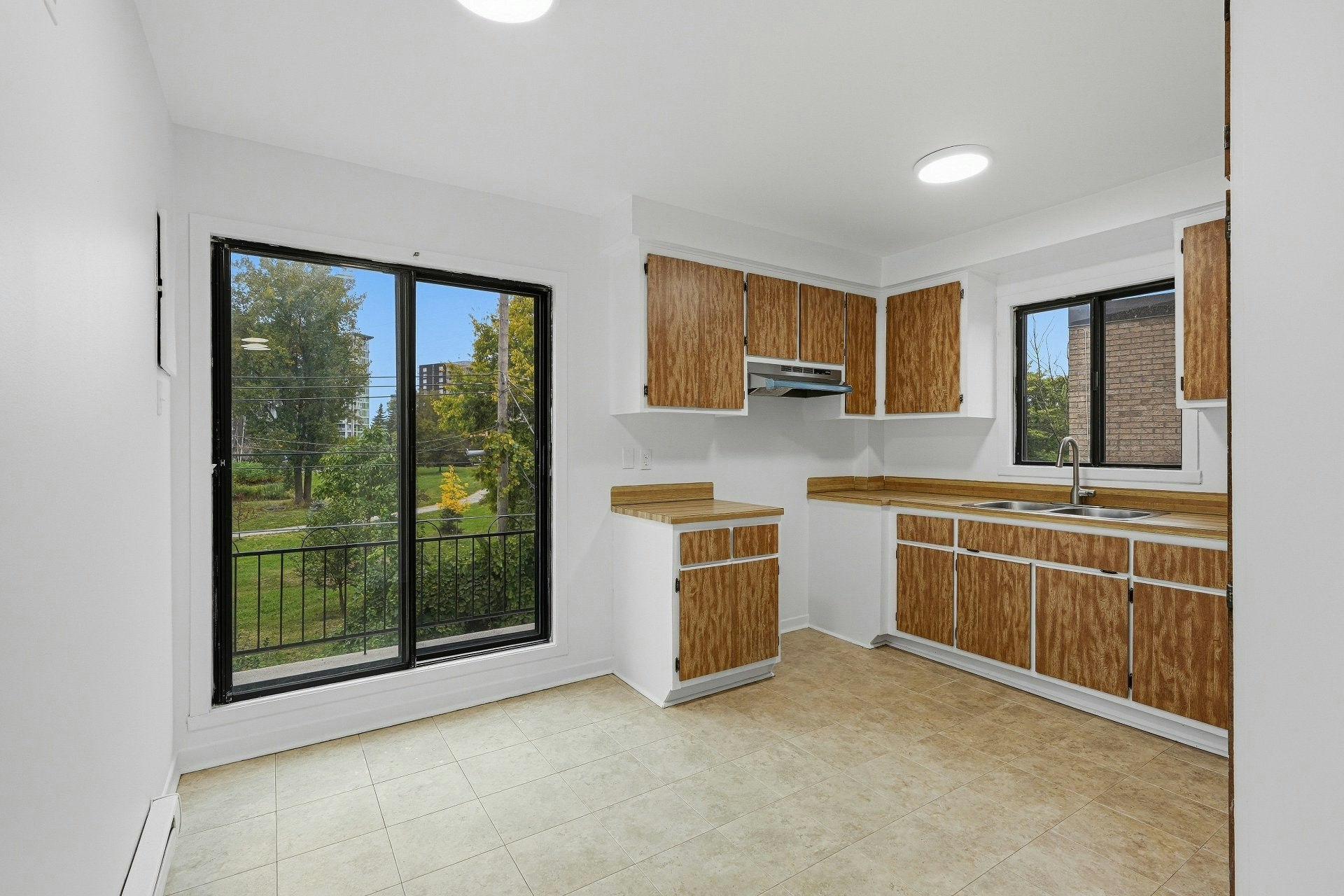 10382 Marcelin Wilson Avenue, Montréal, QC, H4N 2X3 - 9