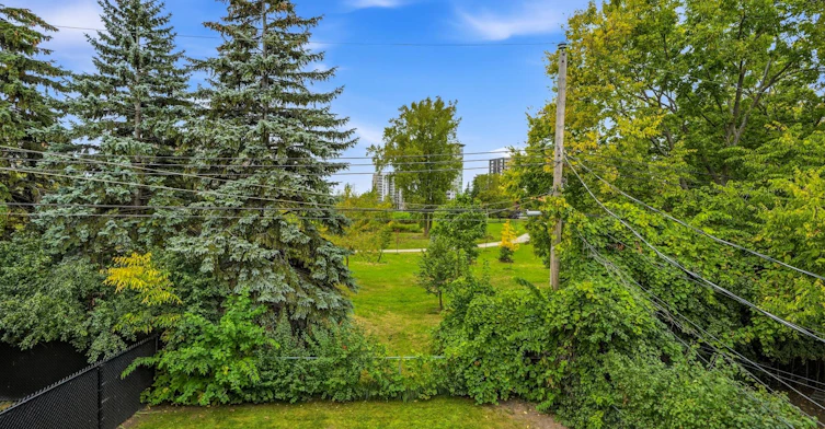 10382 Marcelin Wilson Avenue, Montréal, QC, H4N 2X3 - 10