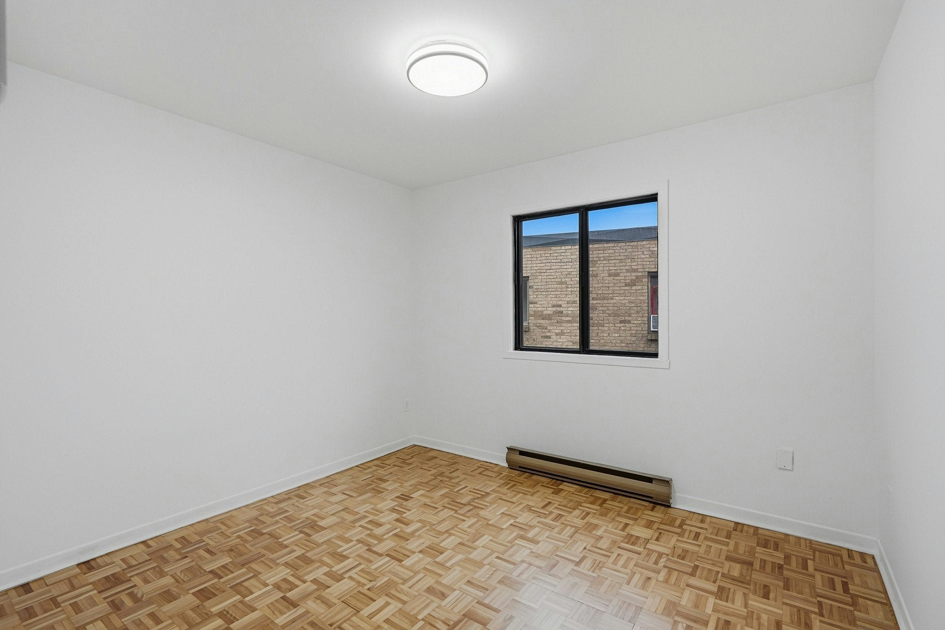 10382 Marcelin Wilson Avenue, Montréal, QC, H4N 2X3 - 12