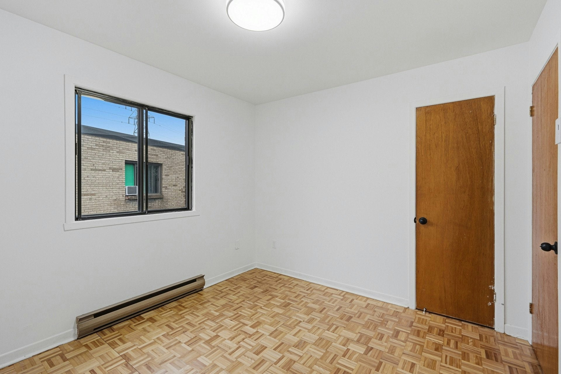 10382 Marcelin Wilson Avenue, Montréal, QC, H4N 2X3 - 18