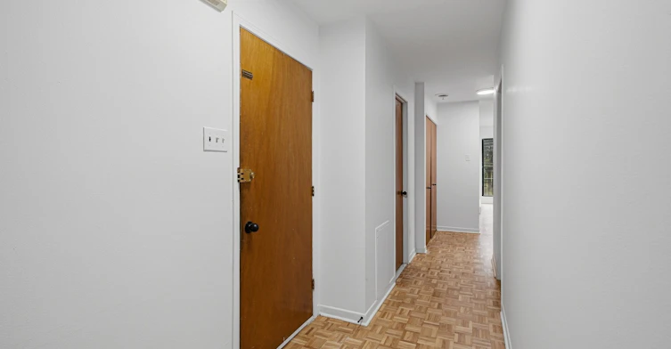 10382 Marcelin Wilson Avenue, Montréal, QC, H4N 2X3 - 21
