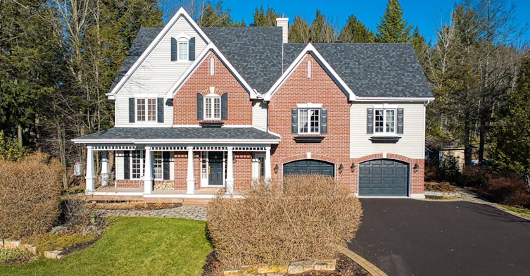 100 Du Blainvillier Rue, Blainville, QC, J7C 4Y1