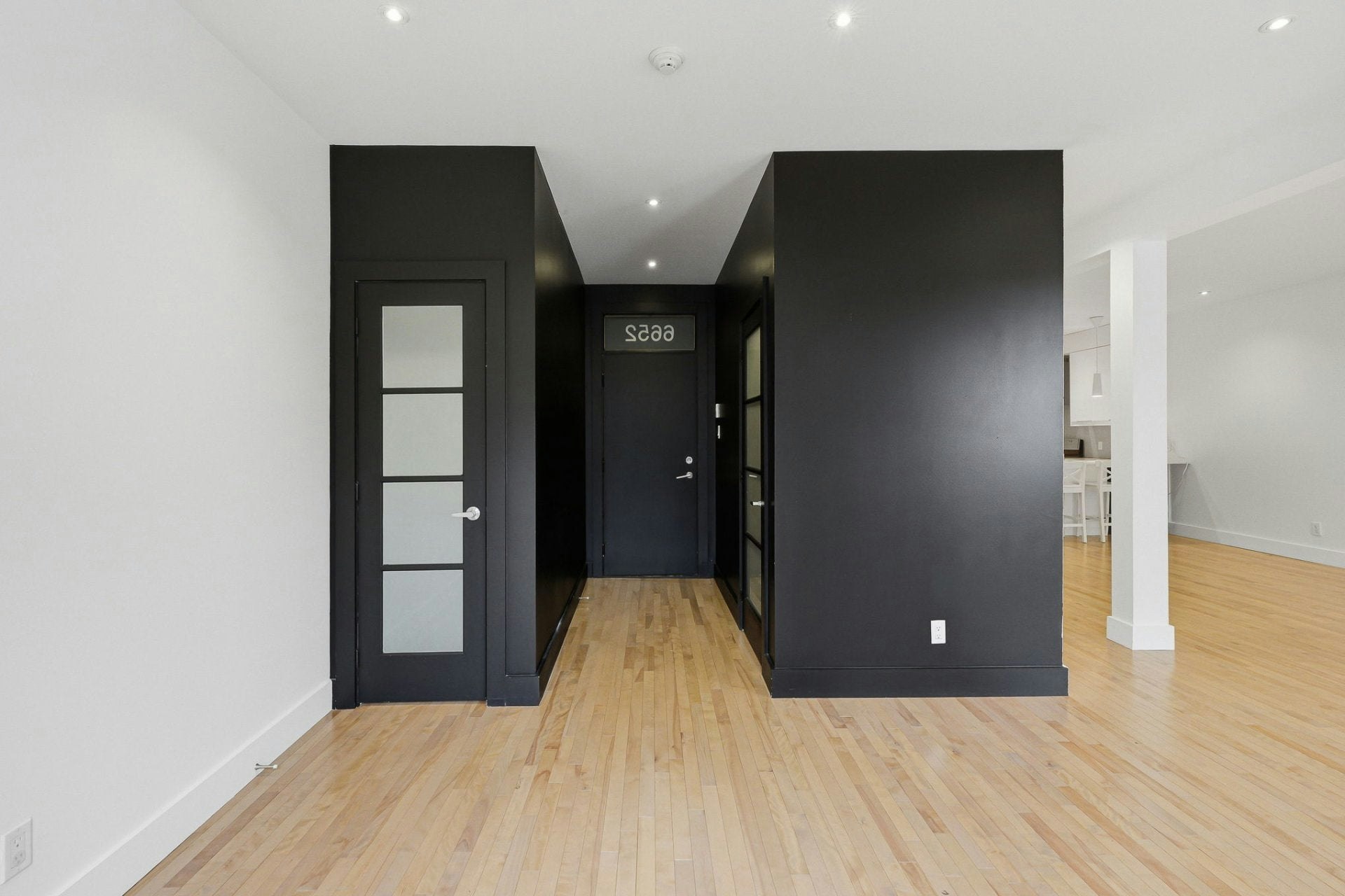 6652 Clark Rue, Montréal, QC, H2S 1P2 - 3