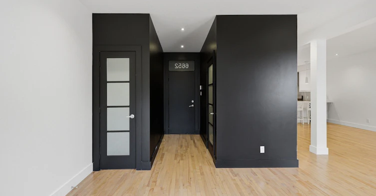6652 Clark Rue, Montréal, QC, H2S 1P2 - 3