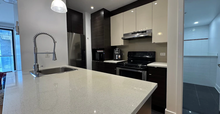 713-7361 Victoria Avenue, Montréal, QC, H4P 0A7 - 7