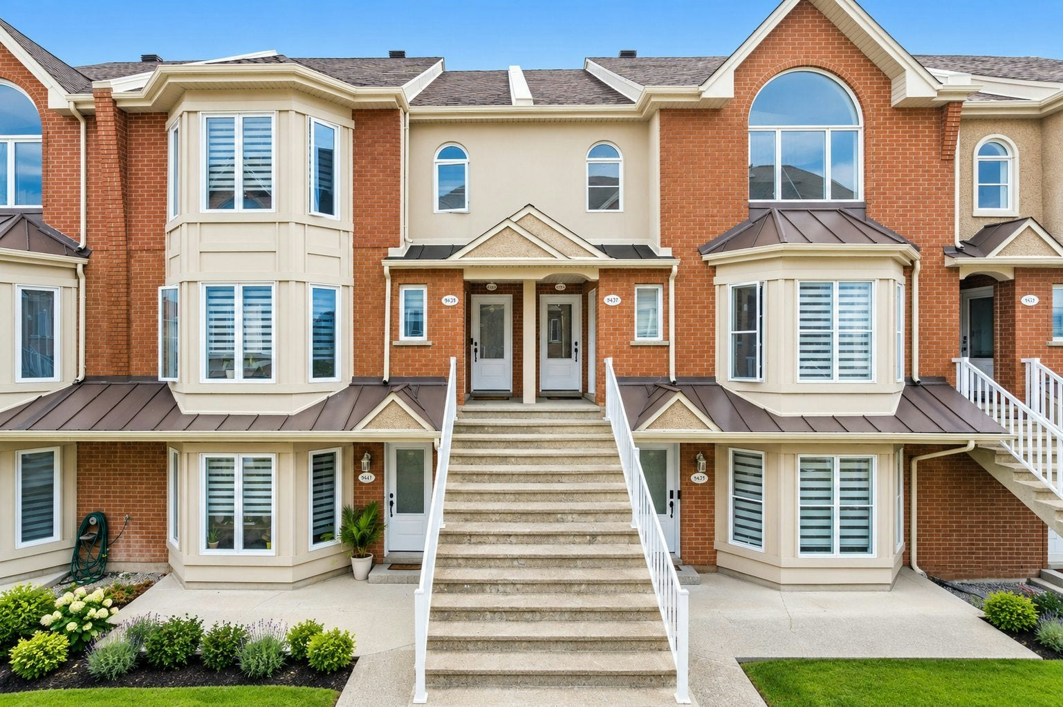 9428 Riverin Rue, Brossard, QC, J4X 3A6