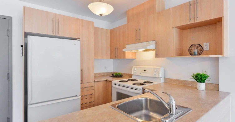 409-1920 Du Souvenir Boulevard, Laval, QC, H7N 0B3 - 5