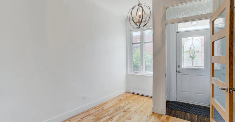 932 Laurier Avenue E, Montréal, QC, H2J 1G3 - 3