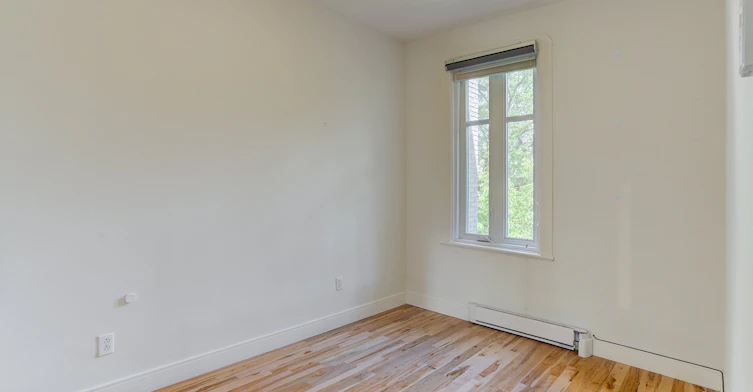 932 Laurier Avenue E, Montréal, QC, H2J 1G3 - 8