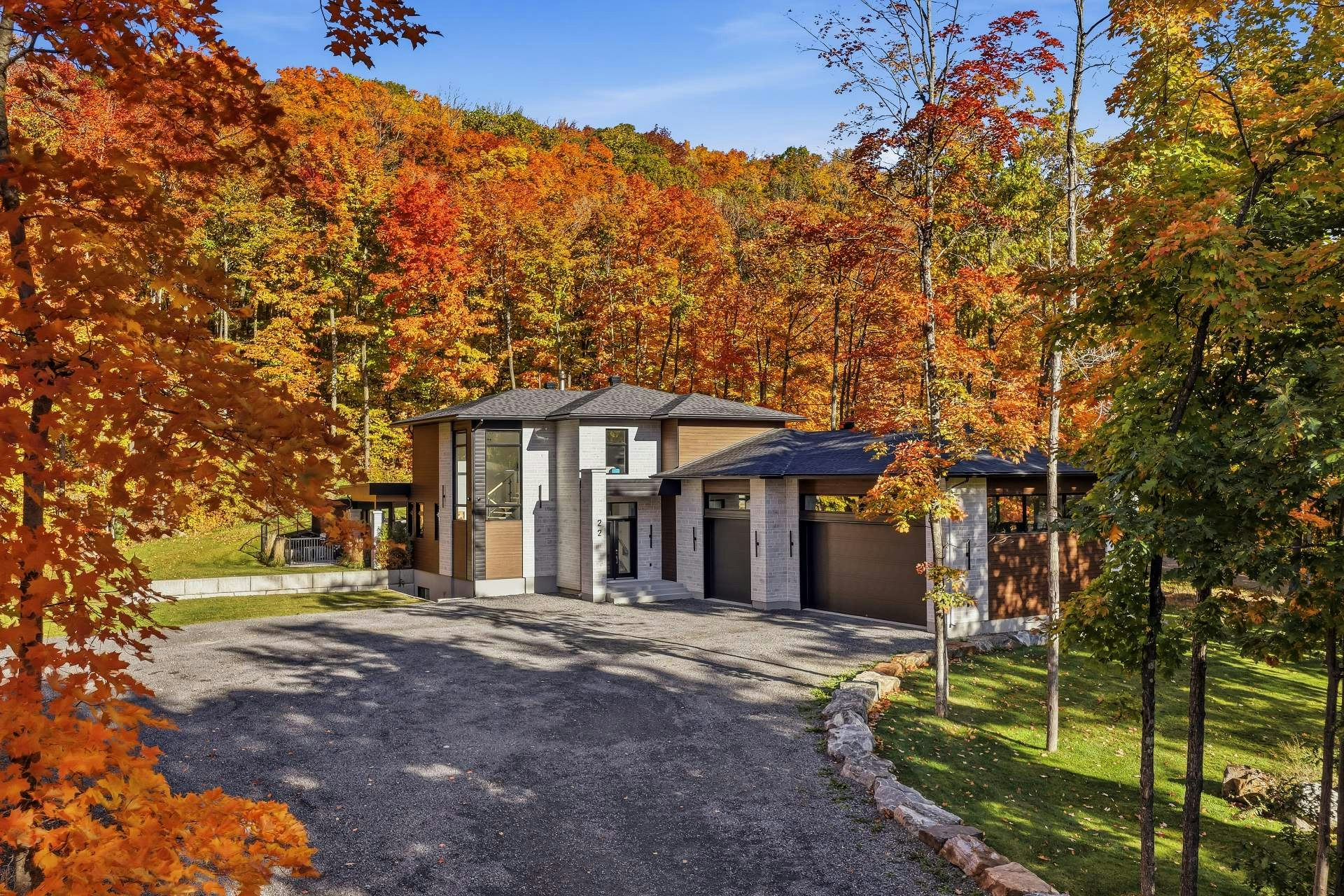 22 Lajeunesse Rue, Sainte-Mélanie, QC, J0K 3A0