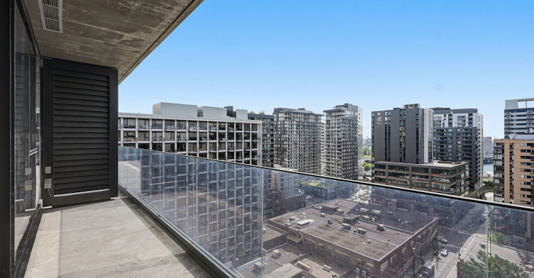 1605-242 Young Rue, Montréal, QC, H3C 2E9 - 15