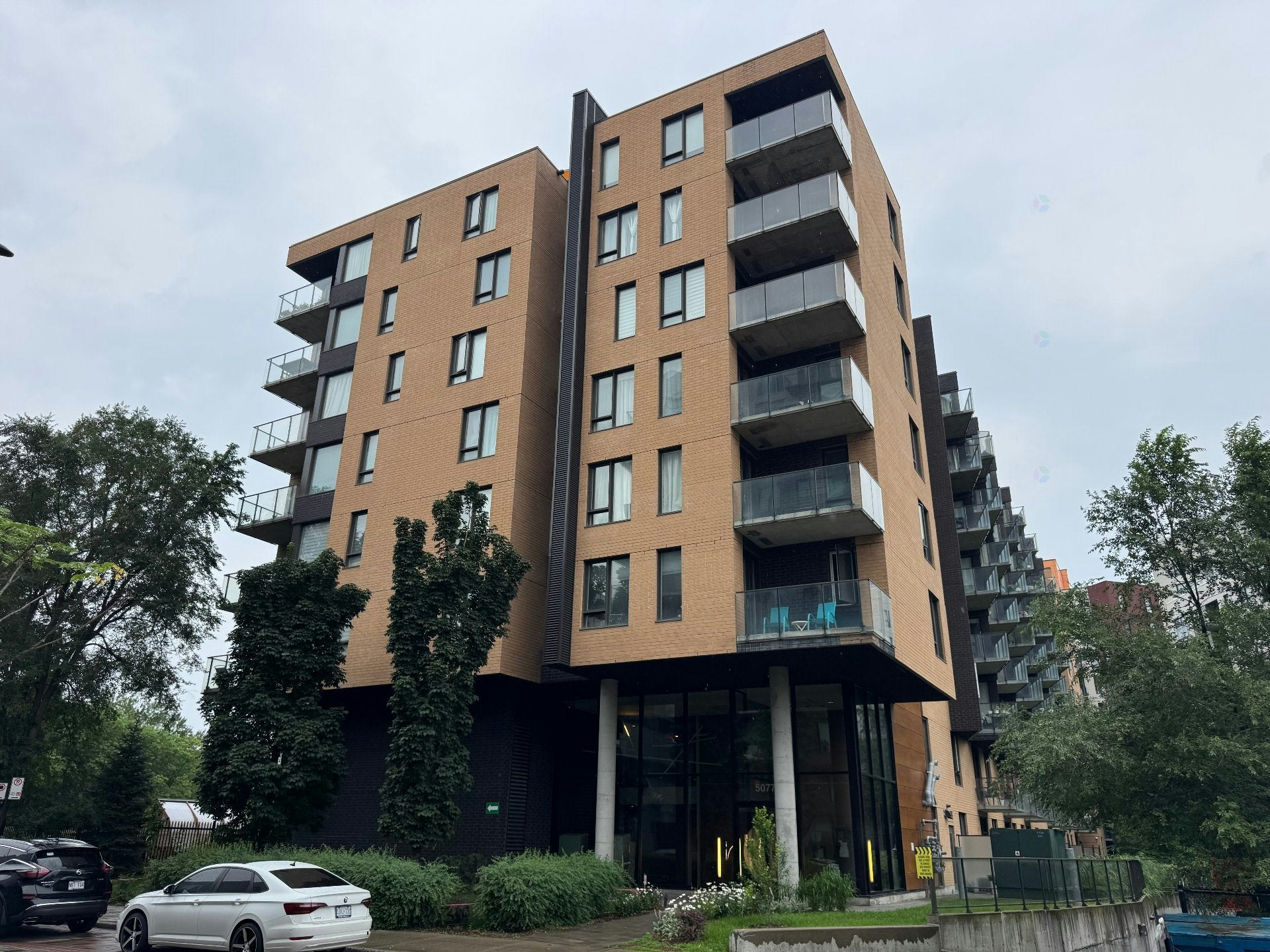 515-5077 Paré Rue, Montréal, QC, H4P 1P4