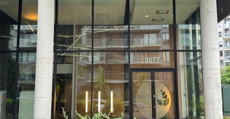 515-5077 Paré Rue, Montréal, QC, H4P 1P4 - 2
