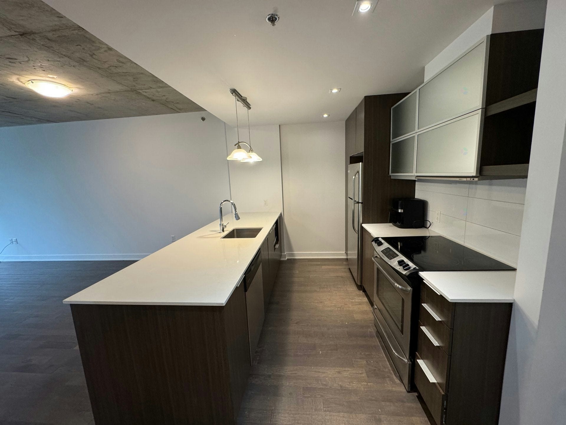 515-5077 Paré Rue, Montréal, QC, H4P 1P4 - 5