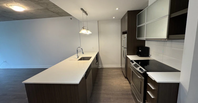 515-5077 Paré Rue, Montréal, QC, H4P 1P4 - 5