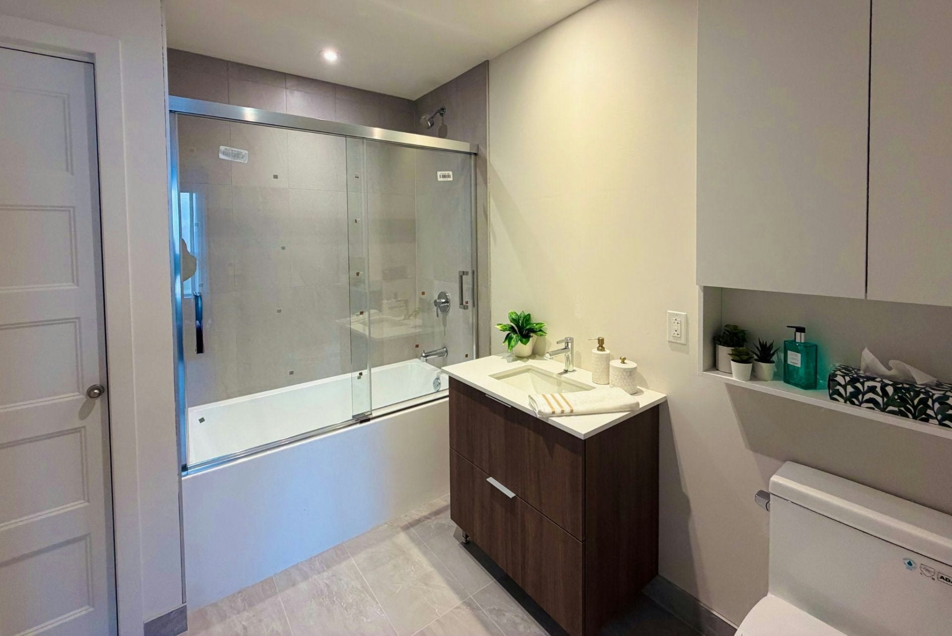 220-1930 Bourdon Rue, Montréal, QC, H4M 0B4 - 7