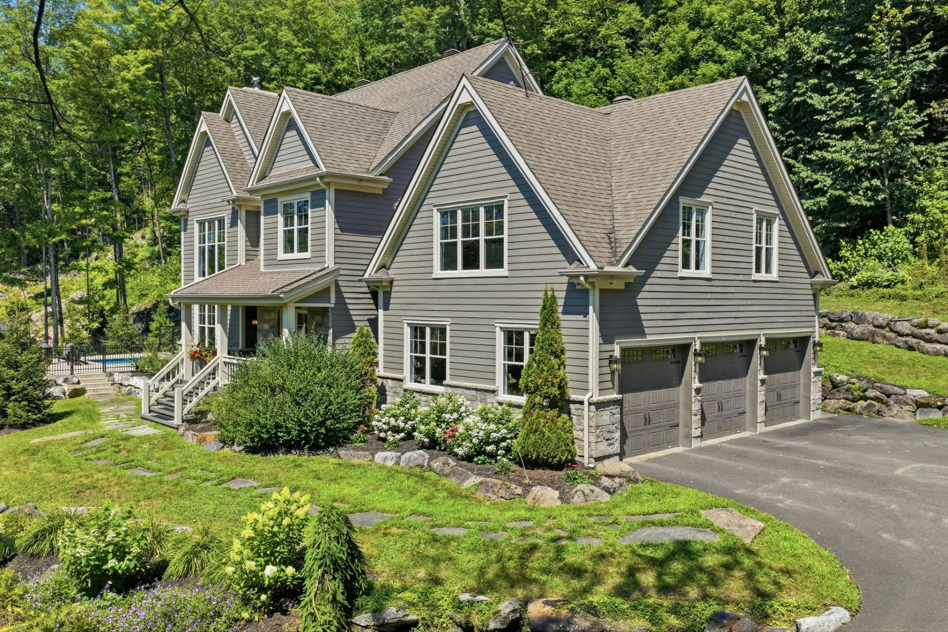 106 De La Roseraie Rue, Shefford, QC, J2M 1L7