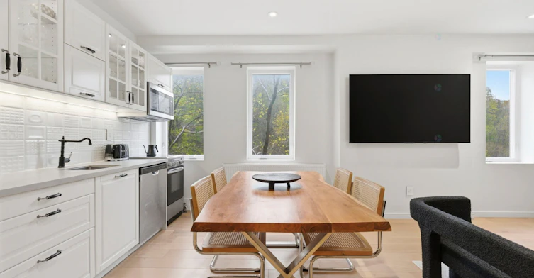 B35-3940 De La Côte Des Neiges Chemin, Montréal, QC, H3H 1W2 - 3
