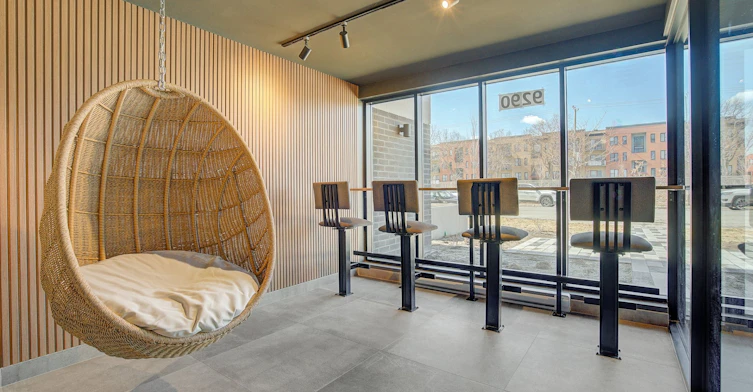 212-9290 Dubuisson Avenue, Montréal, QC, H3C 0Y1 - 5