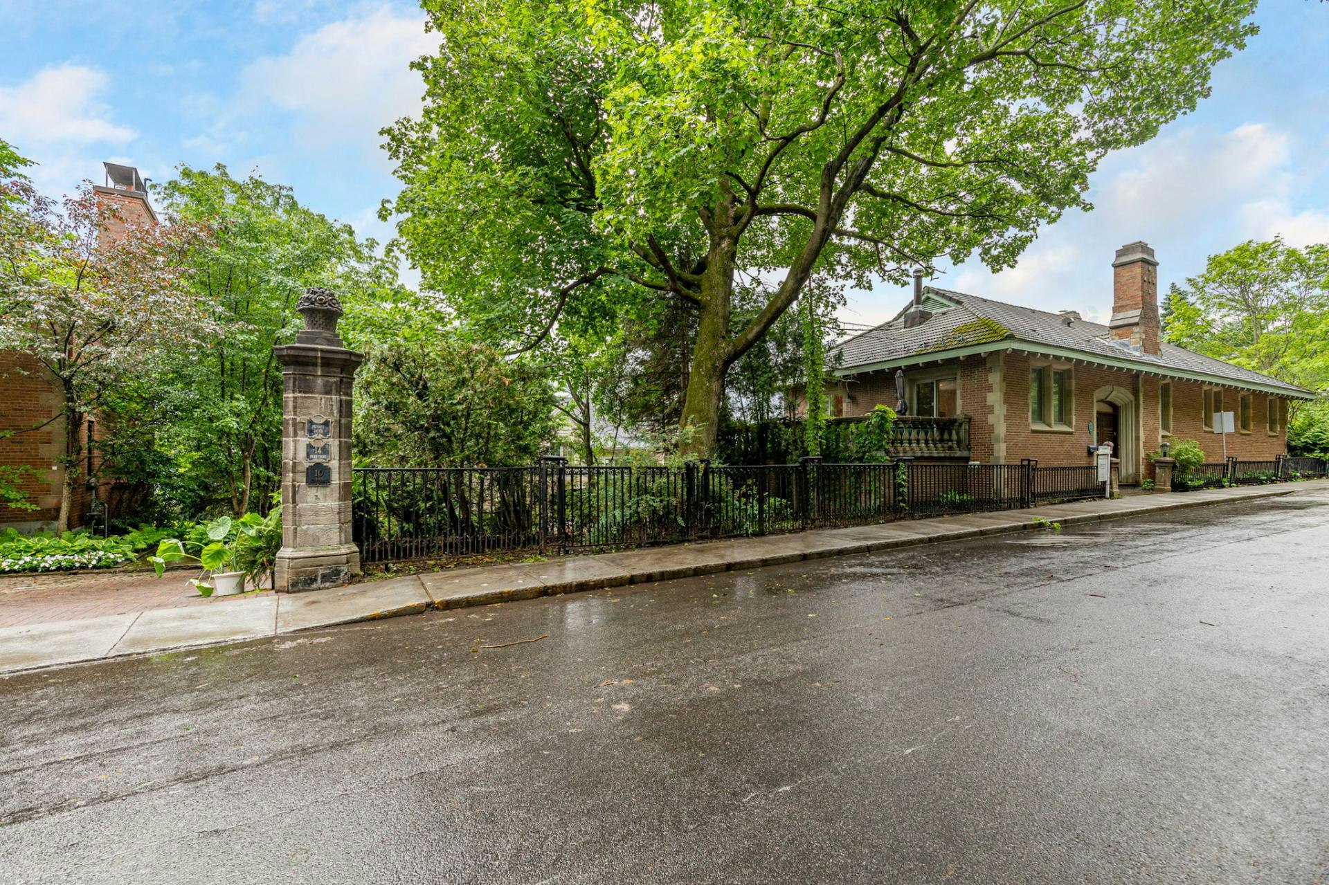 12 Sunnyside Avenue, Westmount, QC, H3Y 1C1 - 38