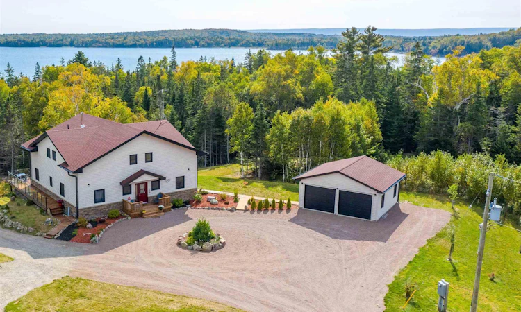 256 Redbird Drive