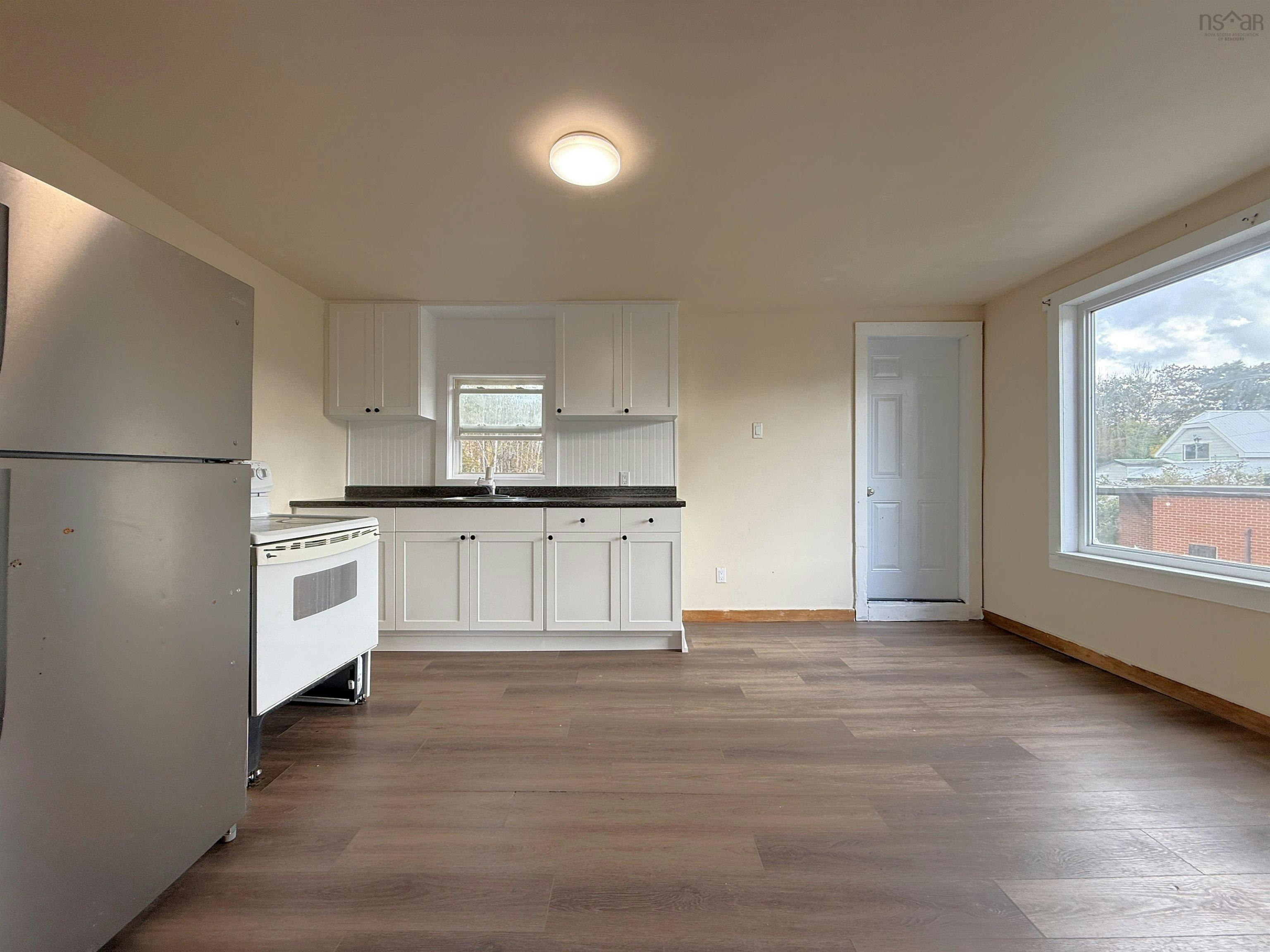 5257 10 Highway, New Germany, NS, B0R 1E0