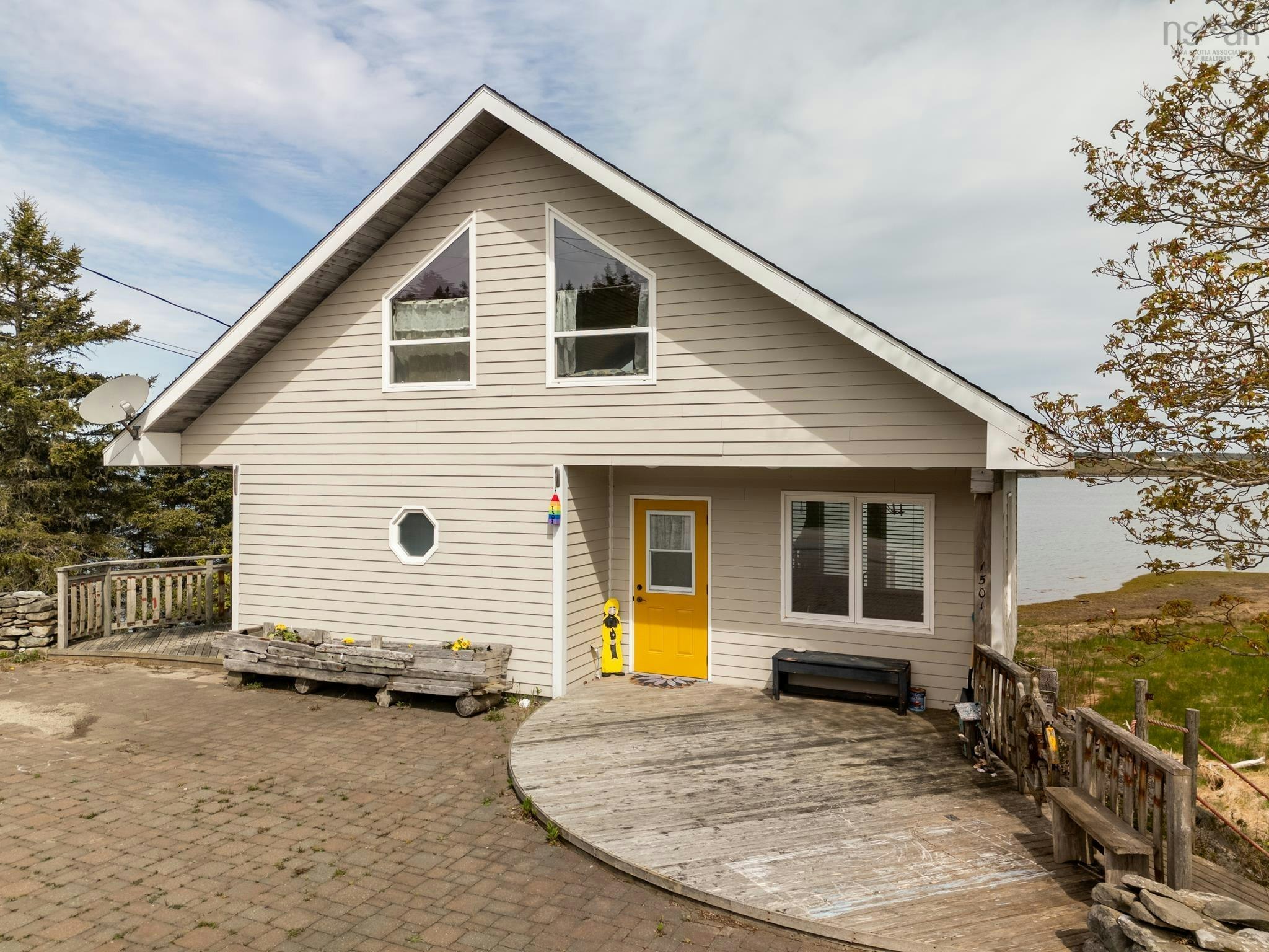 1501 304 Highway, Cape Forchu, NS, B5A 5G7
