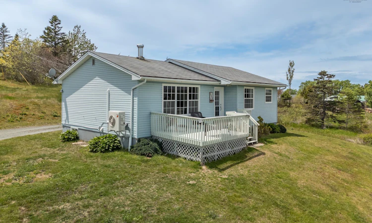 1331 Main Shore Road