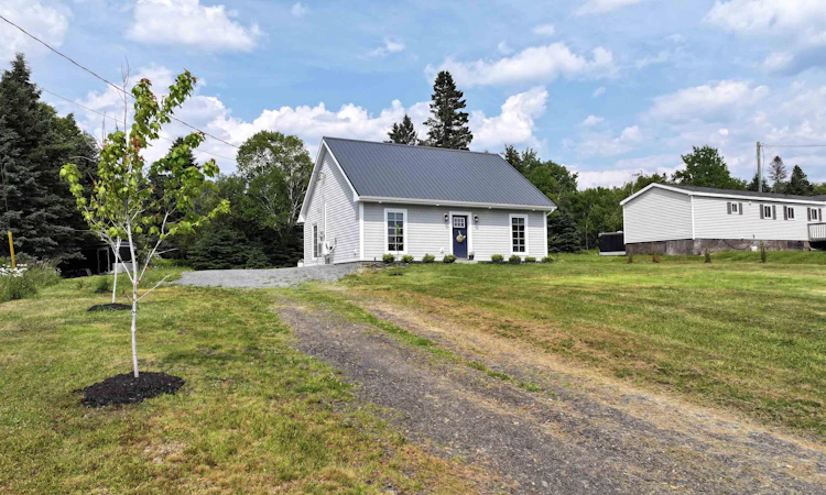 823 Blue Rocks Road