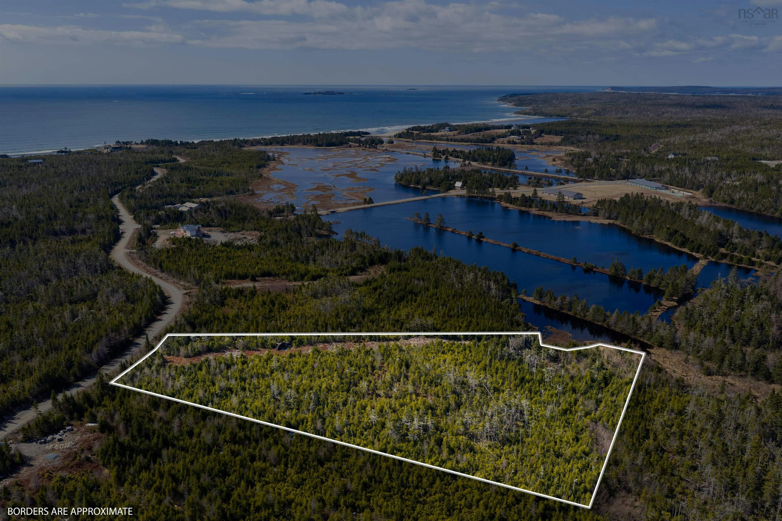 19 Lipkudamoonk Path, Clam Bay, NS, B0J 1Y0