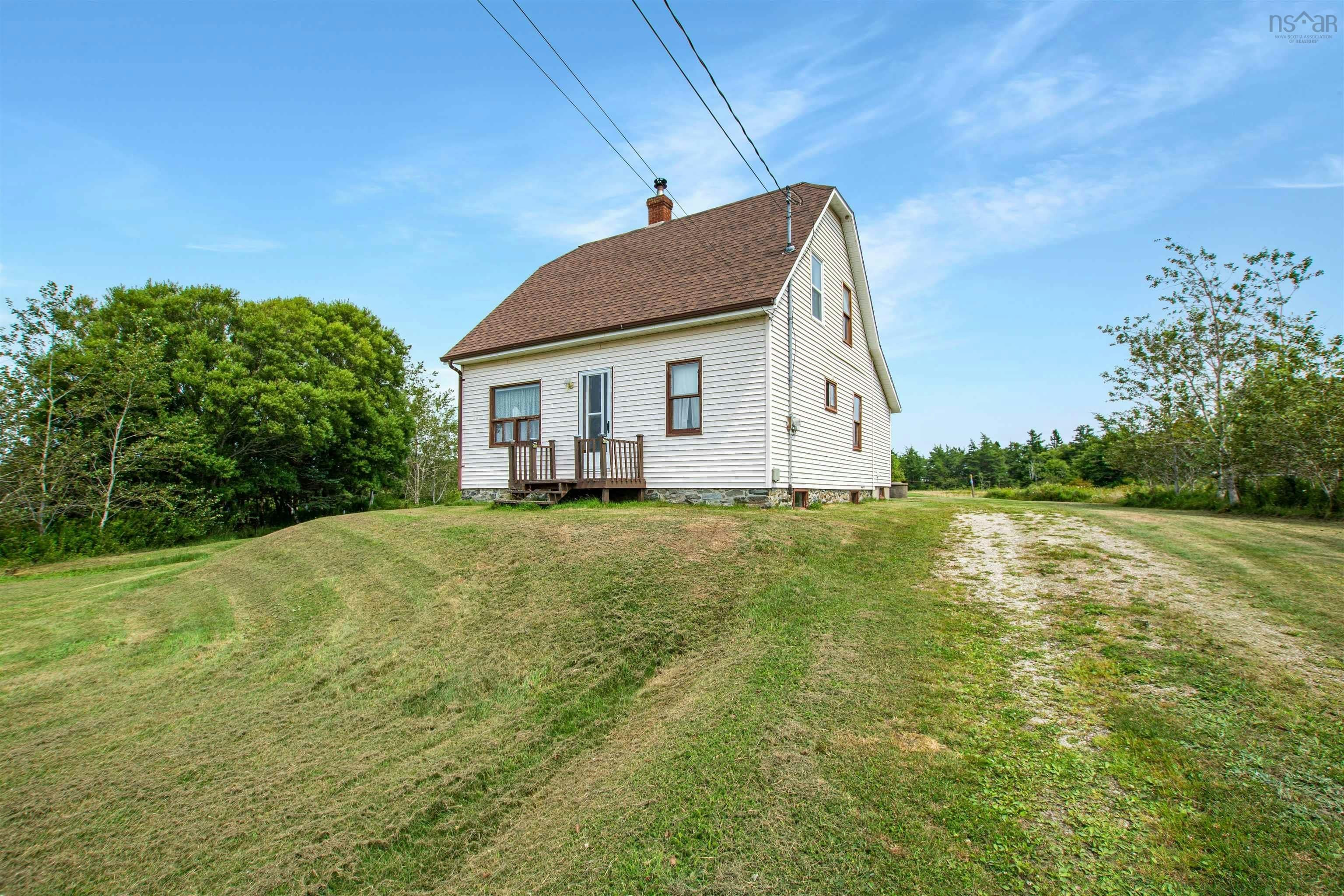 4704 1 Highway, Salmon River, NS, B5A 5B2
