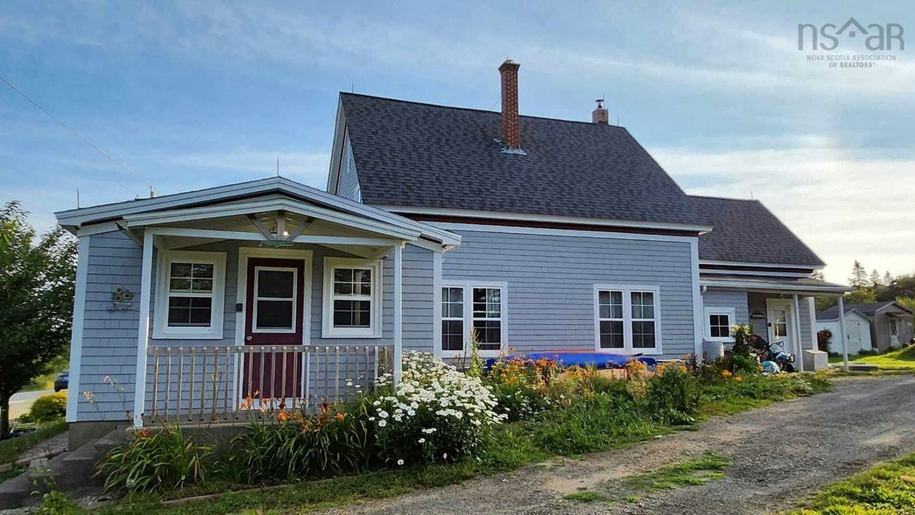 860 3 Highway, Middle East Pubnico, NS, B0W 2A0