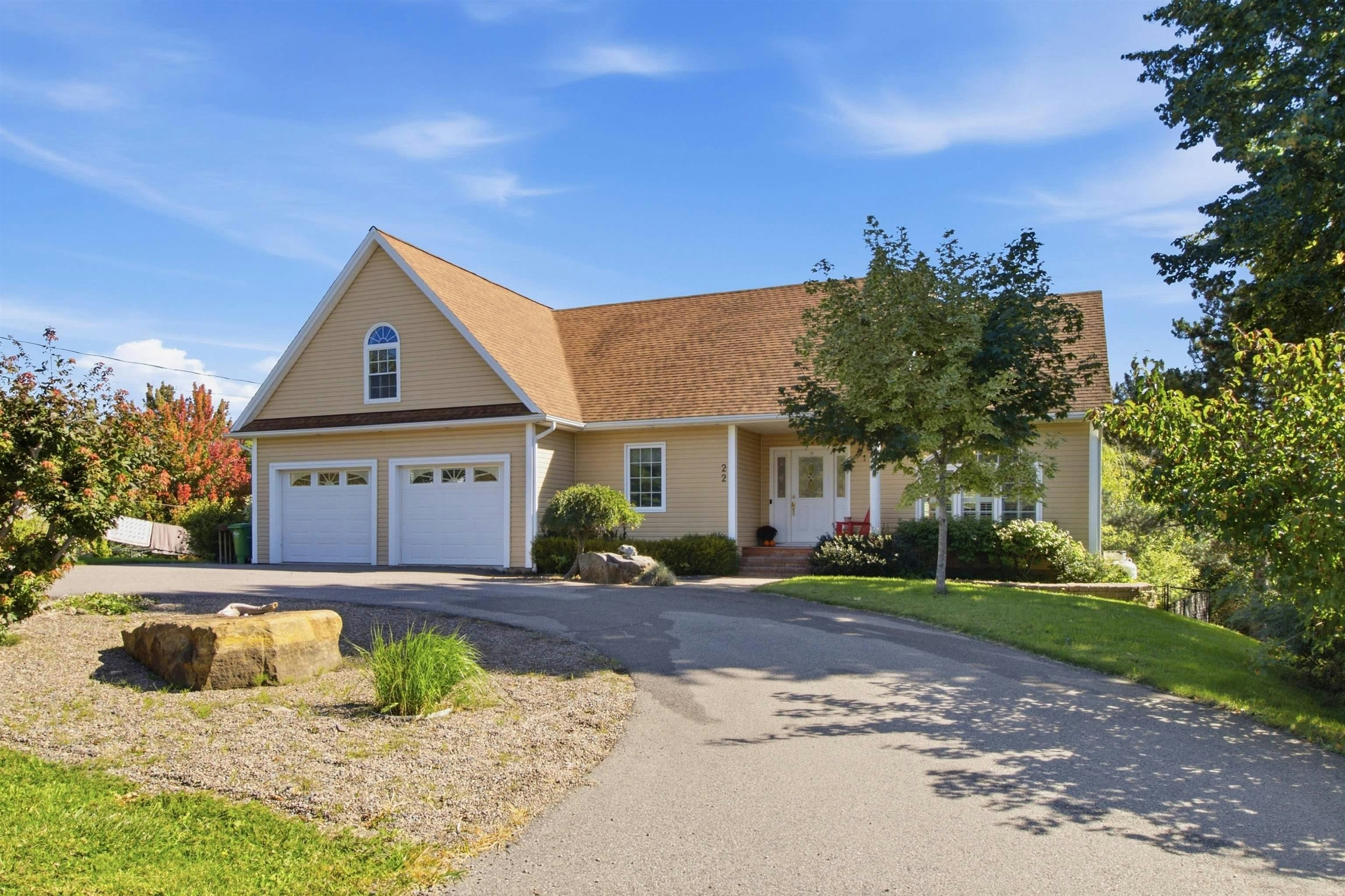 22 Valley View Drive, Falmouth, NS, B0P 1L0