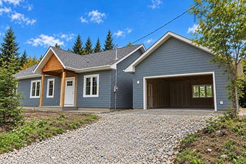 33 Little Deer Lane, Chester Basin, NS, B0J 1K0