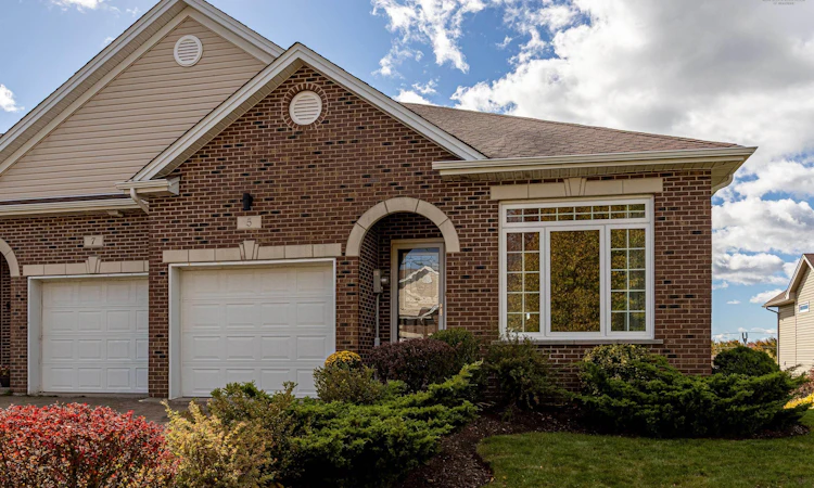 5 Cloverfield Court
