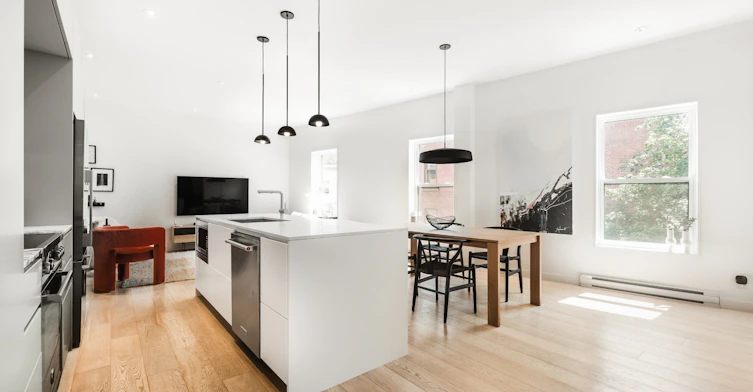 711 St Philippe Rue, Montréal, QC, H4C 2V7 - 7