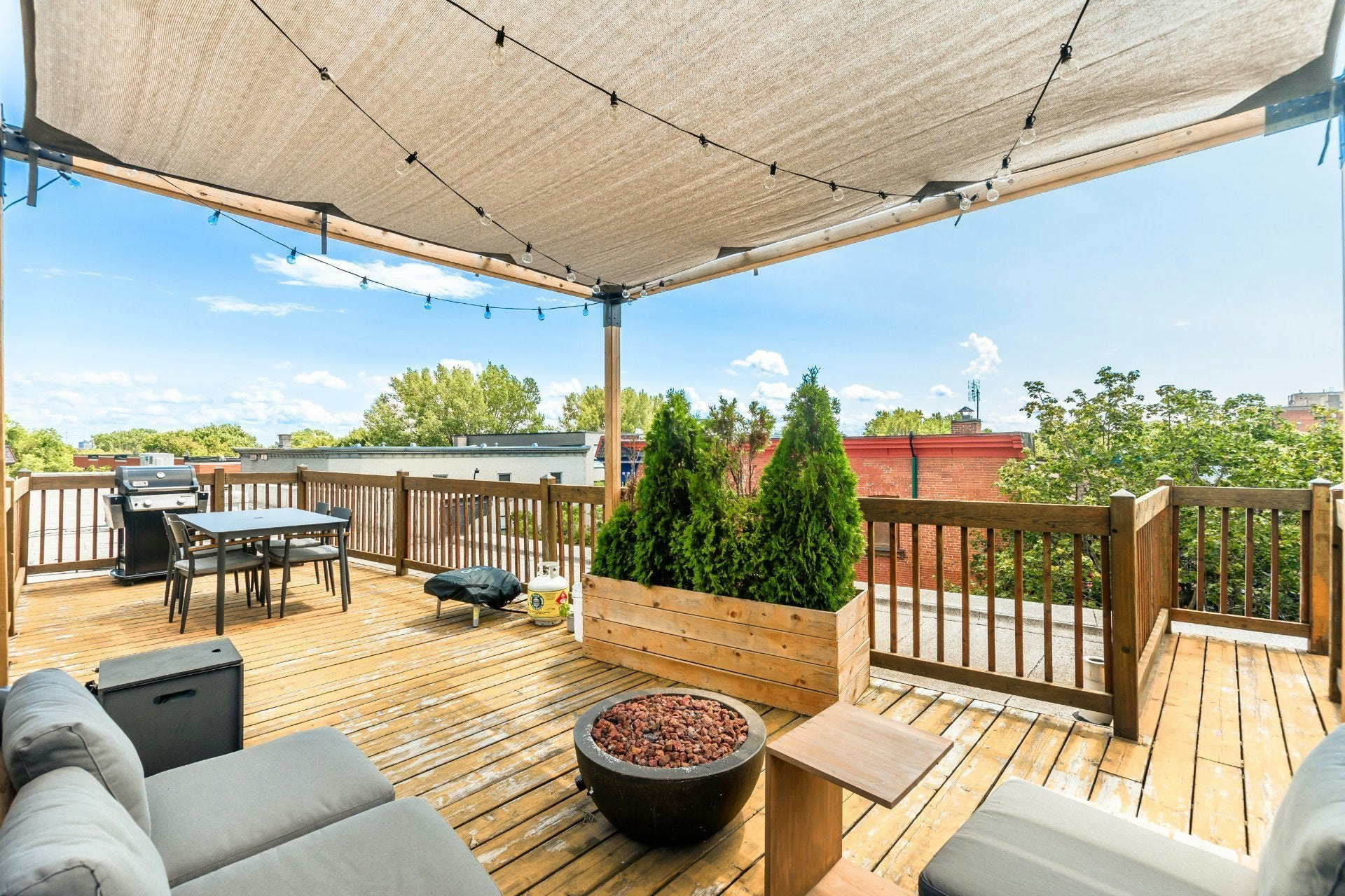 711 St Philippe Rue, Montréal, QC, H4C 2V7 - 4