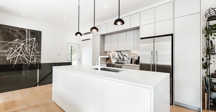 711 St Philippe Rue, Montréal, QC, H4C 2V7