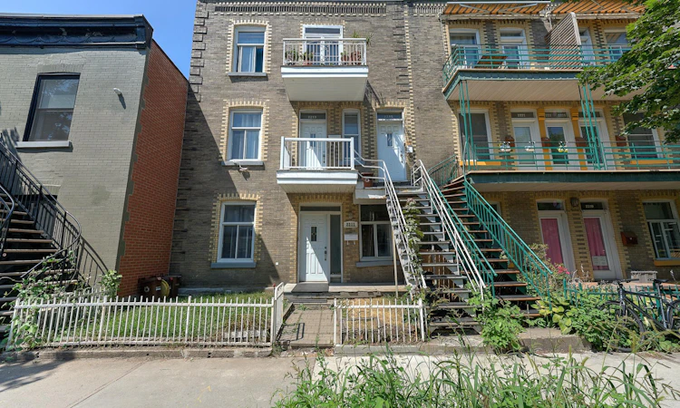 2211-2215 Marie Anne Rue E