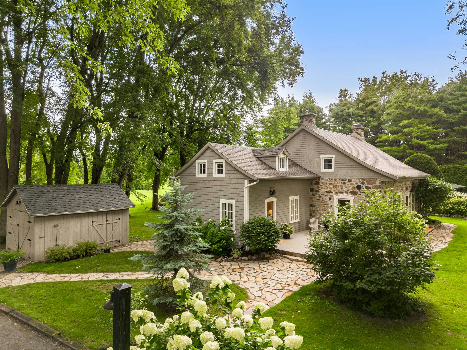 4603 Bellerive Chemin, Carignan, QC, J3L 7L2